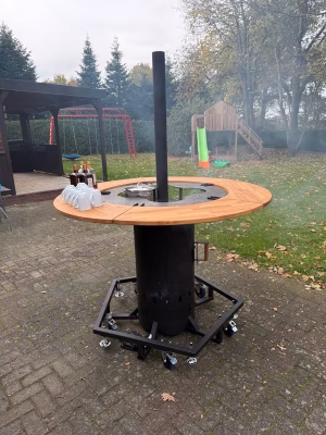 Gluehweintisch Stehtisch Feustelle rollbar
