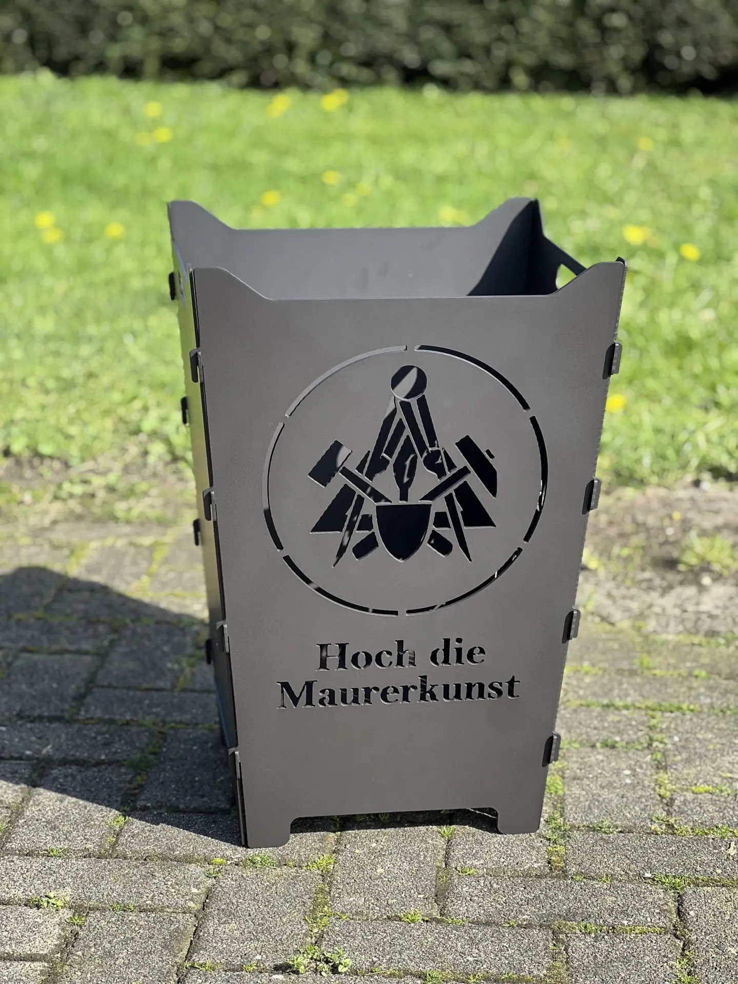 Feuerkorb Feuertonne Klein Gesteckt Zunft Maurer Ein Hoch auf die Maurerkunst